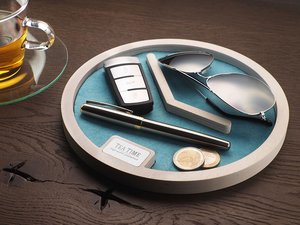 Puinen työpöydän järjestäjä 1817121